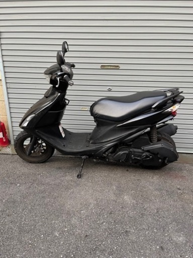 アドレスV125Sタイヤほぼ新品