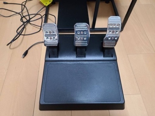 スラストマスター, T150, 3ペダル, レーシングゲーム, ps5, ps4, ps3, pc