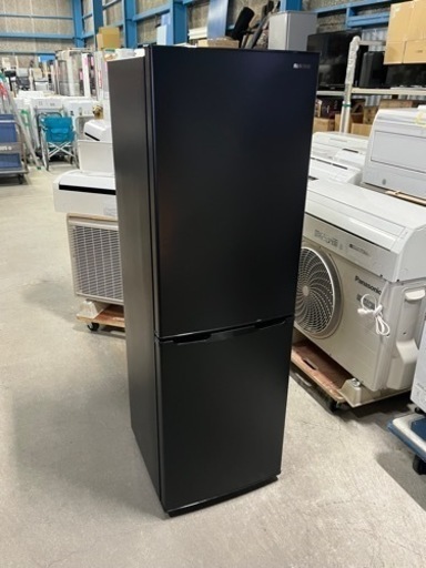 大きめ2ドア!! 激安!! 162L ノンフロン冷凍冷蔵庫 アイリスオーヤマ 2019年 IRSE-16A-B