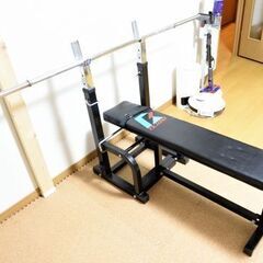 ベンチプレスセット（バーベル、ベンチ、プレート）