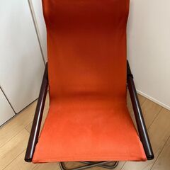 ニーチェアＸ ロッキング オットマン付き