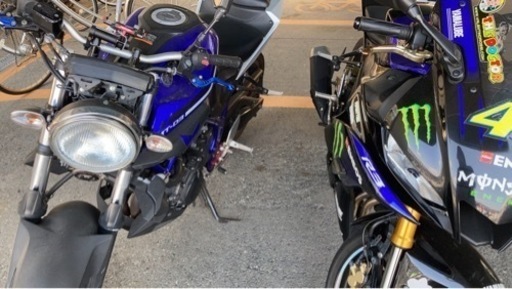 YZF R-3 限定モンスター仕様の画像