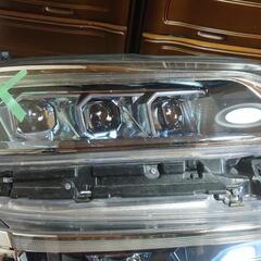 30系　ヴェルファイア　3眼　シーケンシャルターンランプ