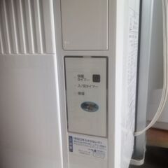 分解洗浄済！小泉ウィンドウエアコン　2017年製　別館においてます