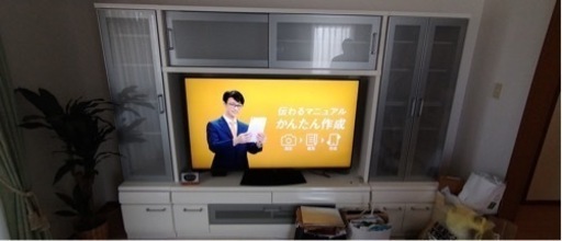大幅値下げ！壁面収納付きテレビボード　※画像TVは付属しません‼️　20000円➡10000円