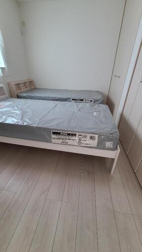 【取引中】シングルベッド　無印マットレス(未開封)付き