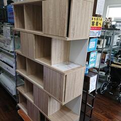 ☆値下げしました❗展示品の木目調キャビネット 収納棚5段 スライド扉 