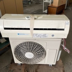 絶好調エアコン　2.2kw  6畳用　HITACHI  リモコンつき