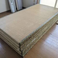 和室で使っていた畳。まだまだ使えます