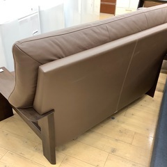 karimoku（カリモク）2人掛けソファーのご紹介です！！