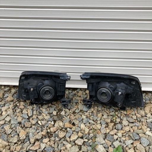 エクストレイルＮＴ３０ヘッドライト