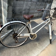 【ネット決済】中古の自転車　27インチ　後輪パンク中