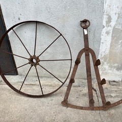 アンティーク飾り車輪と畑耕し道具　　　　🍉プロフ必読