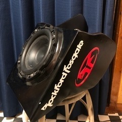 値下げしました‼️200形ハイエース用フロントウーハー ロックフォード