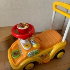 （商談中）アンパンマン  乗り物　自動車　おもちゃ