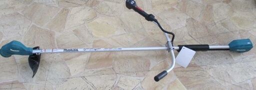 151 充電式草刈機 makita マキタ MUR144UDZ 14.4V 本体のみ 中古品