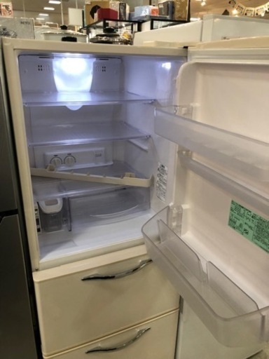 取りに来れる方限定！HITACHI3ドア冷蔵庫です！