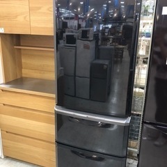 取りに来れる方限定！MITSUBISHIの３ドア冷蔵庫です！の画像