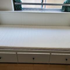 IKEA HEMNES ベッド
