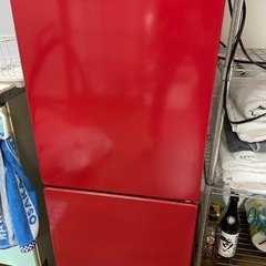 赤色の冷蔵庫　MORITA ノンフロン冷凍冷蔵庫　110L 引き...
