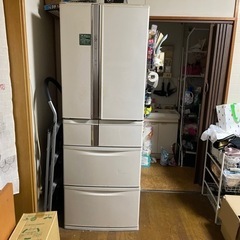 三菱の冷蔵庫です。