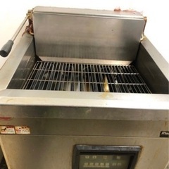 【特価品】未使用品　業務用　電気フライヤー　マルゼン　3相200V 業務用電気フライヤー 200v 「マルゼン」