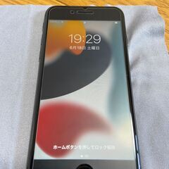 【ネット決済】【美品】iPhone8 64GB au