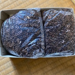 カシメ色々10万個以上あります。