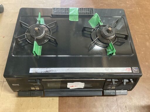 ☆中古￥8,000！【会員価格￥8,000】Rinnai　2口ガスコンロ　家電　都市ガス　RT62VHT-R型　【BH075】