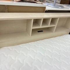 R481 レイコージャパン ダブルベッド、コンセント・宮付、幅140cm