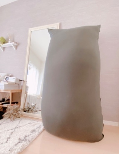 Yogibo MAX〉95%直立させていただけのYogibo MAX