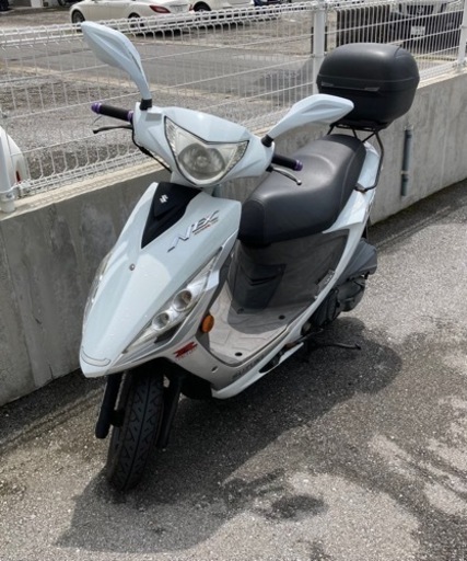 スズキ GSR125