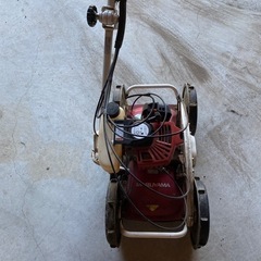 自走式草刈機　MGC-S301