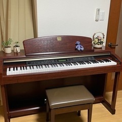 ヤマハ電子ピアノ当時の最高級モデル　クラビノーバCLP-1…