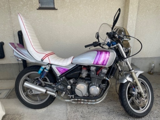 ゼファー400初期型