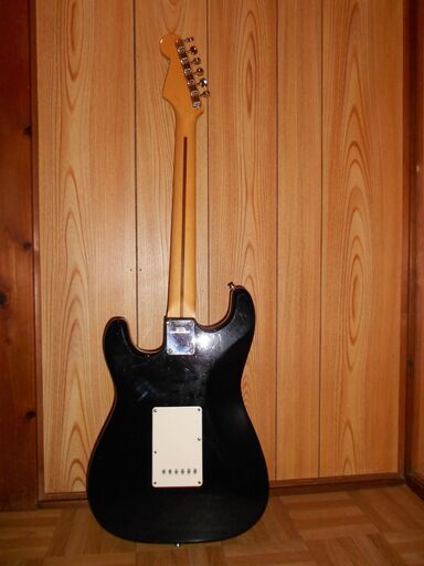 ☆彡 値下げ 石ロゴ フェルナンデス ストラトキャスター