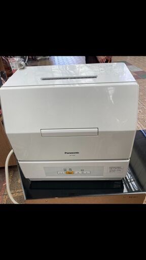 ☆中古￥9,800！【会員価格￥8,000】Panasonic　パナソニック　電気食器洗い乾燥機　家電　NP-TCM4-W型　【BH987】