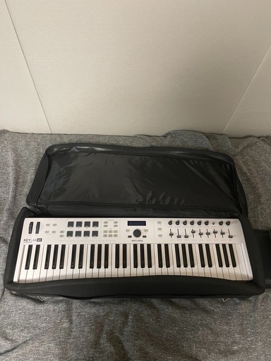 Arturia KEYLAB 61 essential + ケース