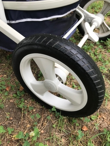 ショップ すぐ使えるベビーカー 新生児〜4歳 マット2枚、レイン 