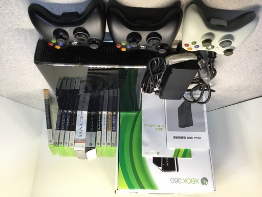 Xbox 360 本体 と 11 本 ゲーム 3個コントローラー