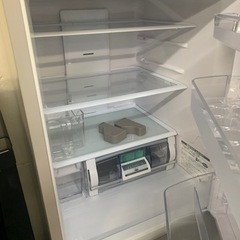 自動製氷機能・真空チルド❗️】ガラストップ 日立 3ドアノンフロン 