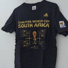 アディダスTシャツ　メンズＬサイズ　南アフリカ大会記念バージョン