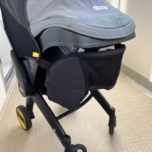 doona ドューナ】ベビーカー チャイルドシート バウンサー グレー