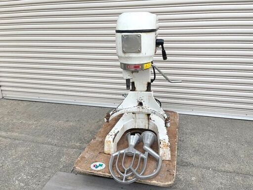 CFM ミキサー DM20TS 3相200V/400W 約95kg クッキー/製菓/料理/お菓子作り/パン/ベーカリー/厨房機器/業務用 現状品 札幌市北区篠路町太平