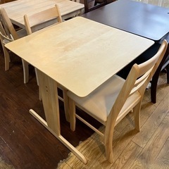 9/10 値下げ⭐️未使用品⭐️大川家具 ダイニング 3点セット HP II
