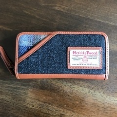 ハリスツイードの財布の画像
