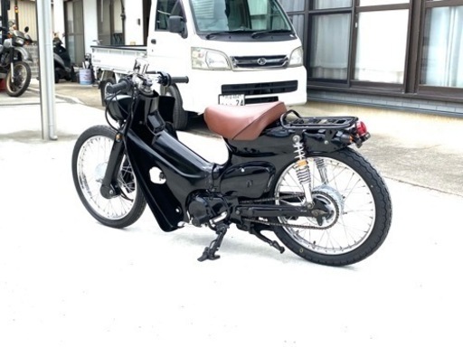 スーパーカブ　レトロ風カスタム