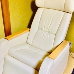 8/20まで15000円　取りにきてくださる方限定　　リクライニングチェア