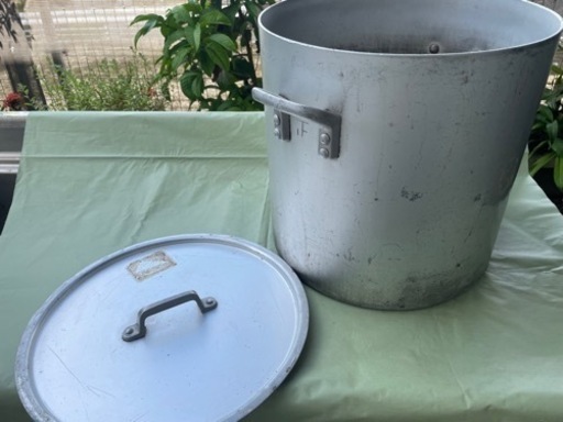 寸胴鍋1つ1000円オマケで調理器具