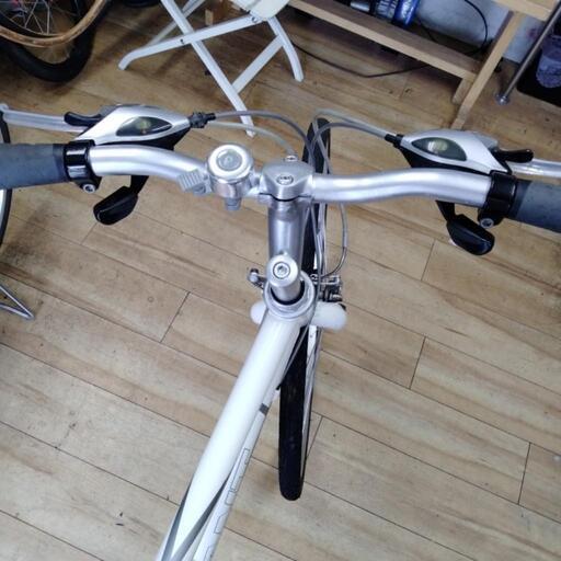 受け渡し完了しました GIANT クロスバイク  CS2500 21段ギヤ  整備済 かながわペイ(20%)使えます!